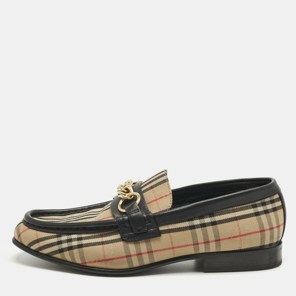 Burberry Beige/Black Nova Check Canvas and Leather Moorley Chain Loafers Size 37 Burberry Beige/Black Nova Check Canvas and Leather Moorley Chain Loafers Size 37