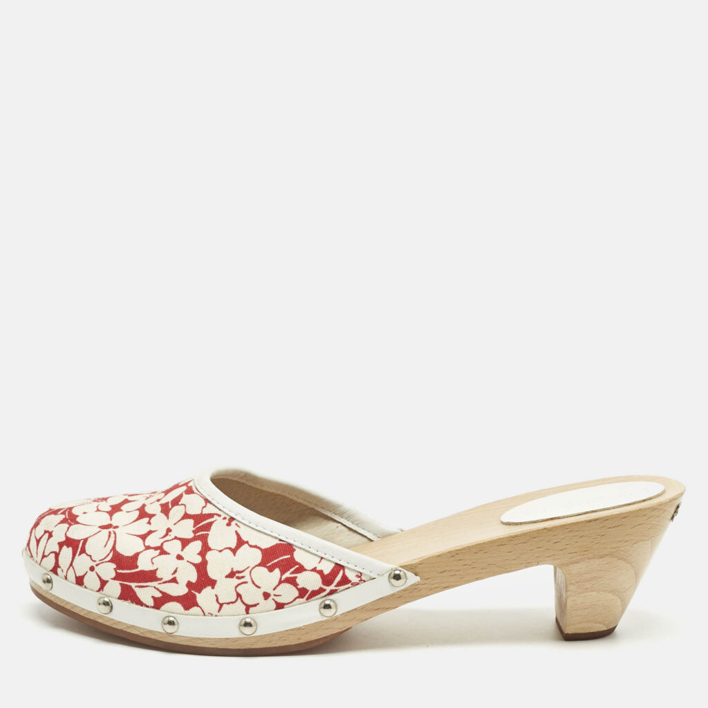Burberry Cream/Red Flora Canvas and Leather Mules Size 38 Burberry Cream/Red Flora Canvas and Leather Mules Size 38