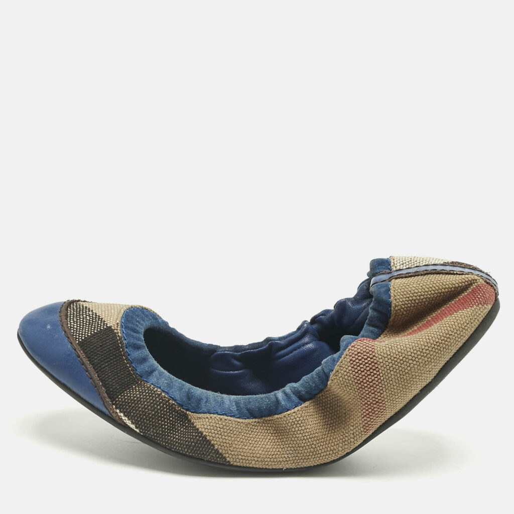 Burberry Blue/Beige Check Canvas and Suede Scrunch Ballet Flats Size 37 Burberry Blue/Beige Check Canvas and Suede Scrunch Ballet Flats Size 37