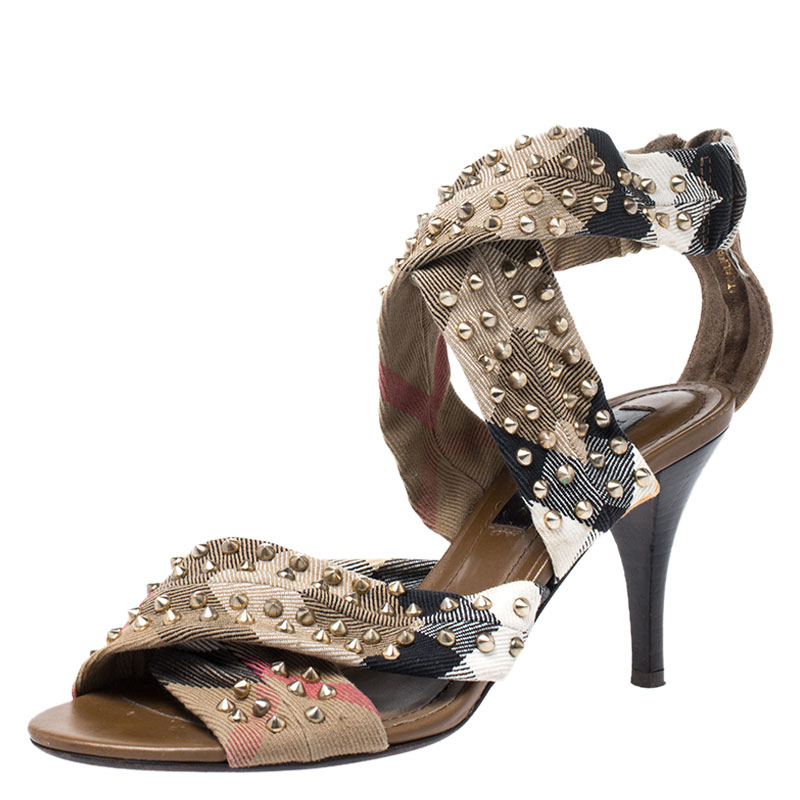 Burberry Beige Nova Check Criss Cross Canvas Spike Studded Open Toe Sandals Size 37 Burberry Beige Nova Check Criss Cross Canvas Spike Studded Open Toe Sandals Size 37