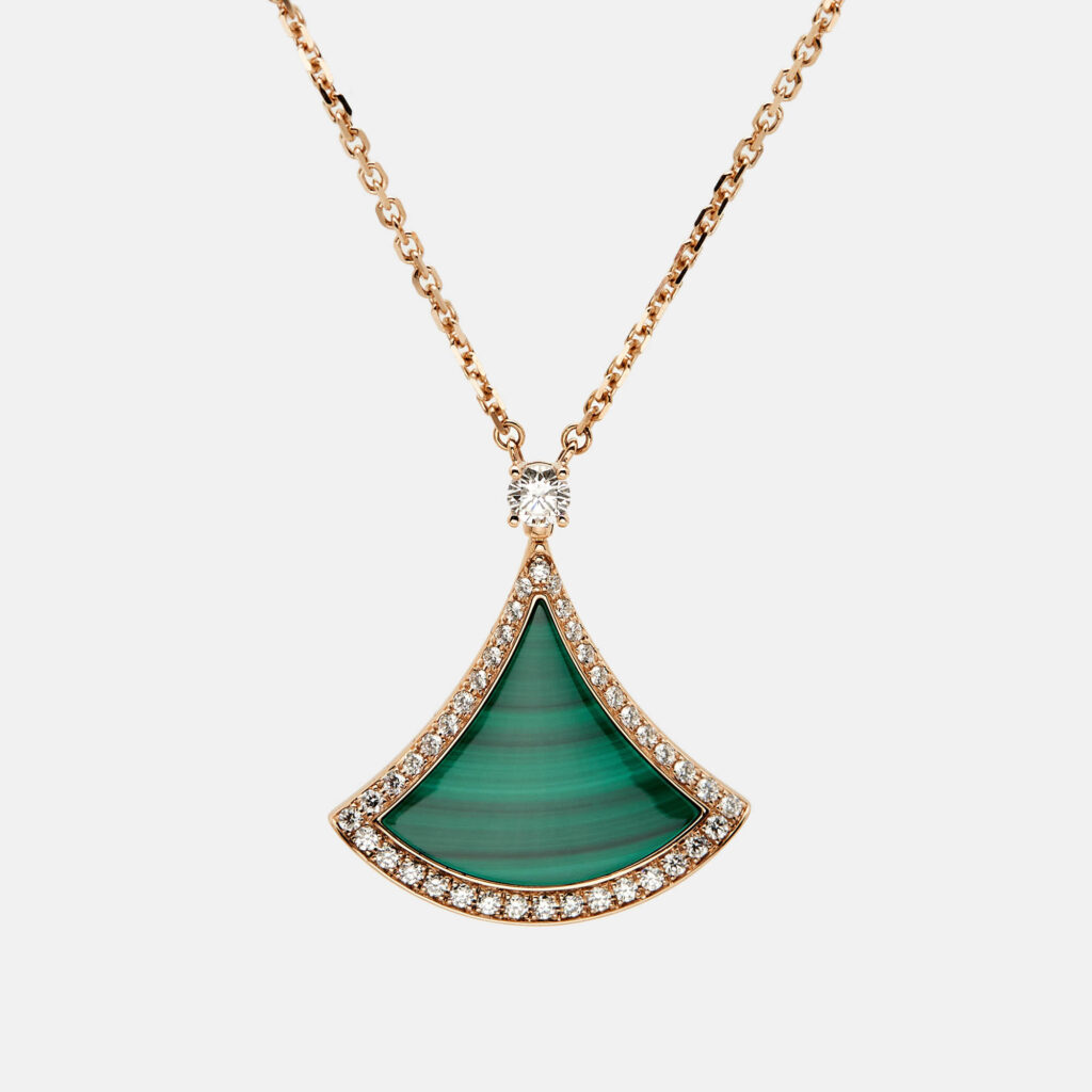 luxury-women-bvlgari-used-fine-jewelry-p1224284-003-1.jpg Bvlgari Divas’ Dream Malachite Diamond 18k Rose Gold Necklace