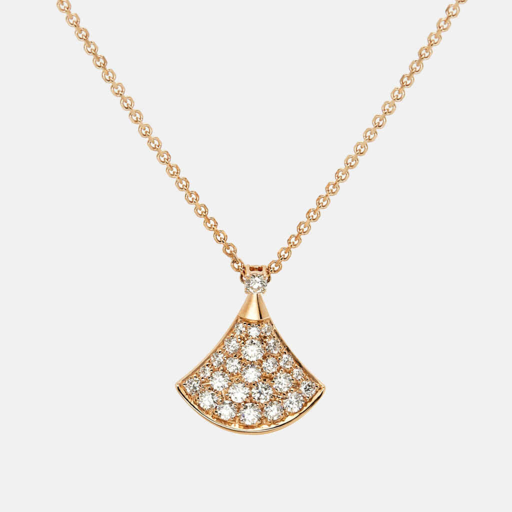 Bvlgari Divas' Dream Diamonds 18k Rose Gold Necklace Bvlgari Divas' Dream Diamonds 18k Rose Gold Necklace