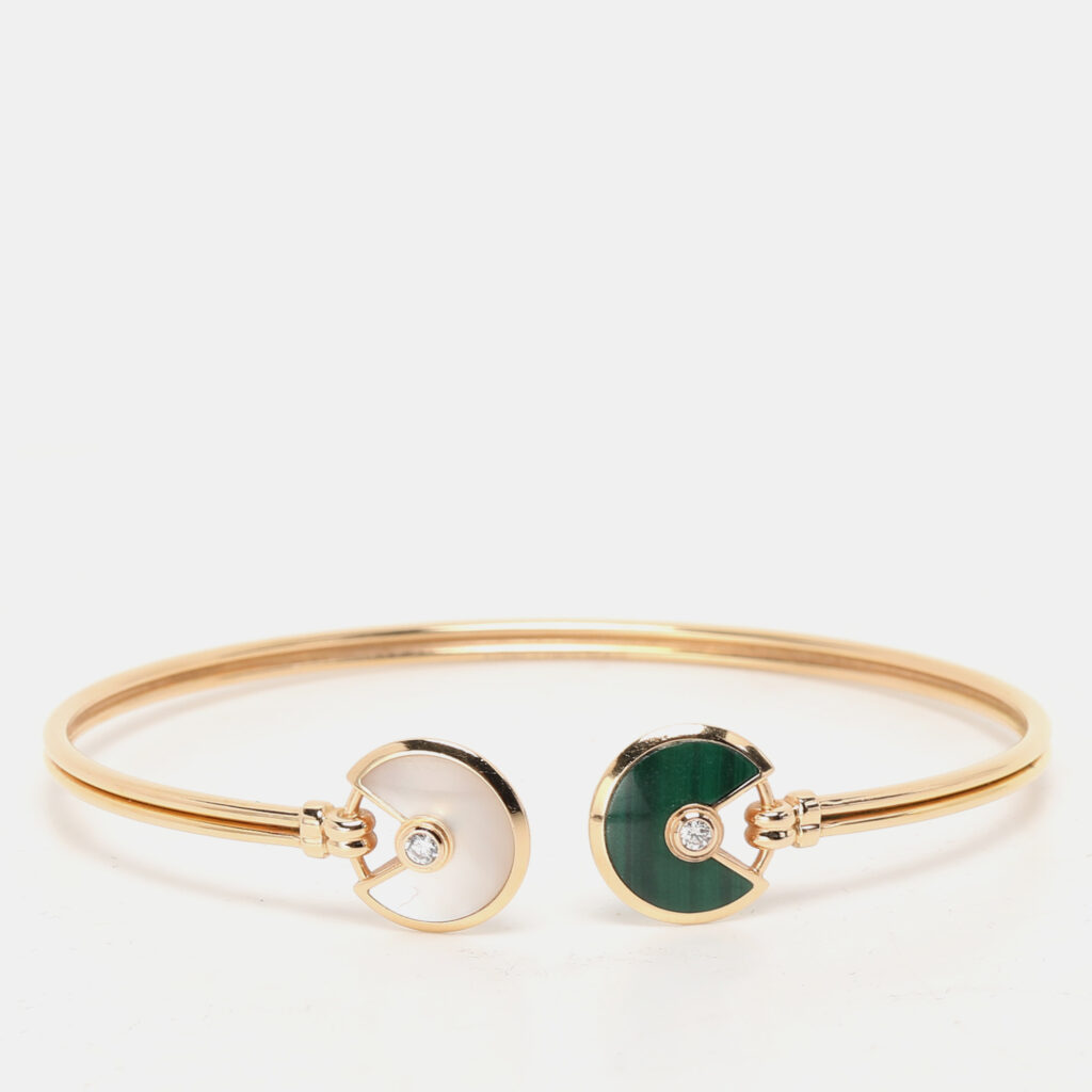 Cartier Amulette De Cartier Malachite White Mother Of Pearl & Diamond 18k Rose Gold Open Bracelet 17cm Cartier Amulette De Cartier Malachite White Mother Of Pearl & Diamond 18k Rose Gold Open Bracelet 17cm