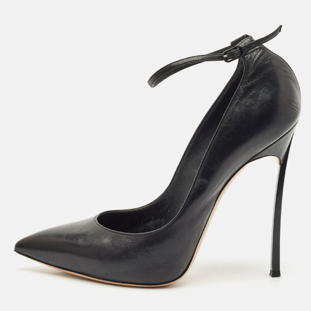 Casadei Black Leather Ankle Strap Pumps Size 40 Casadei Black Leather Ankle Strap Pumps Size 40