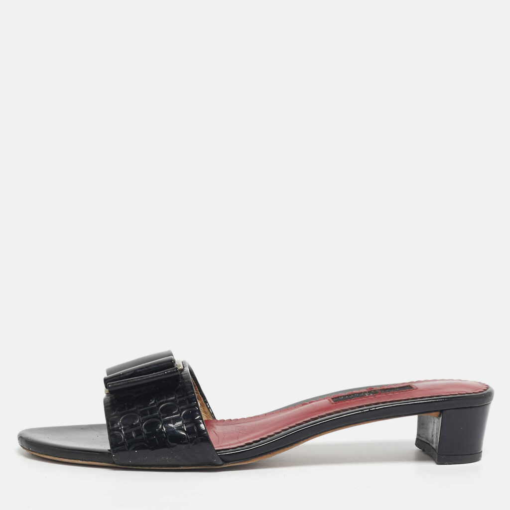 CH Carolina Herrera Black Patent Leather Matryoshka Slide Sandals Size 40