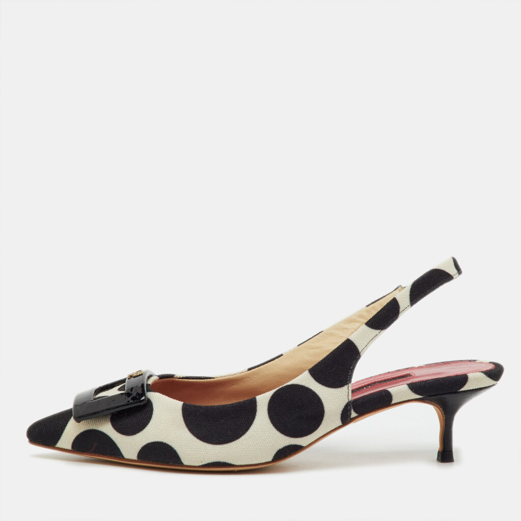 CH Carolina Herrera Black/White Canvas Polka Dot Slingback Pumps Size 38 CH Carolina Herrera Black/White Canvas Polka Dot Slingback Pumps Size 38