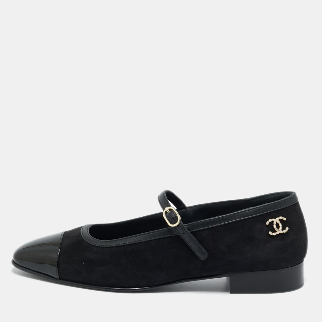 Chanel Mary Jane Size 38.5 Black Suede and Patent Leather Ballet Flats