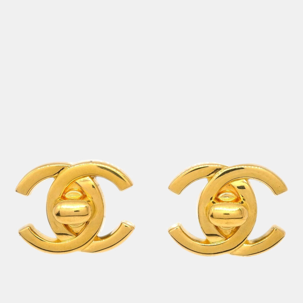 Chanel Gold Plated CC Turnlock Earrings Clip-On Chanel Gold Plated CC Turnlock Earrings Clip-On