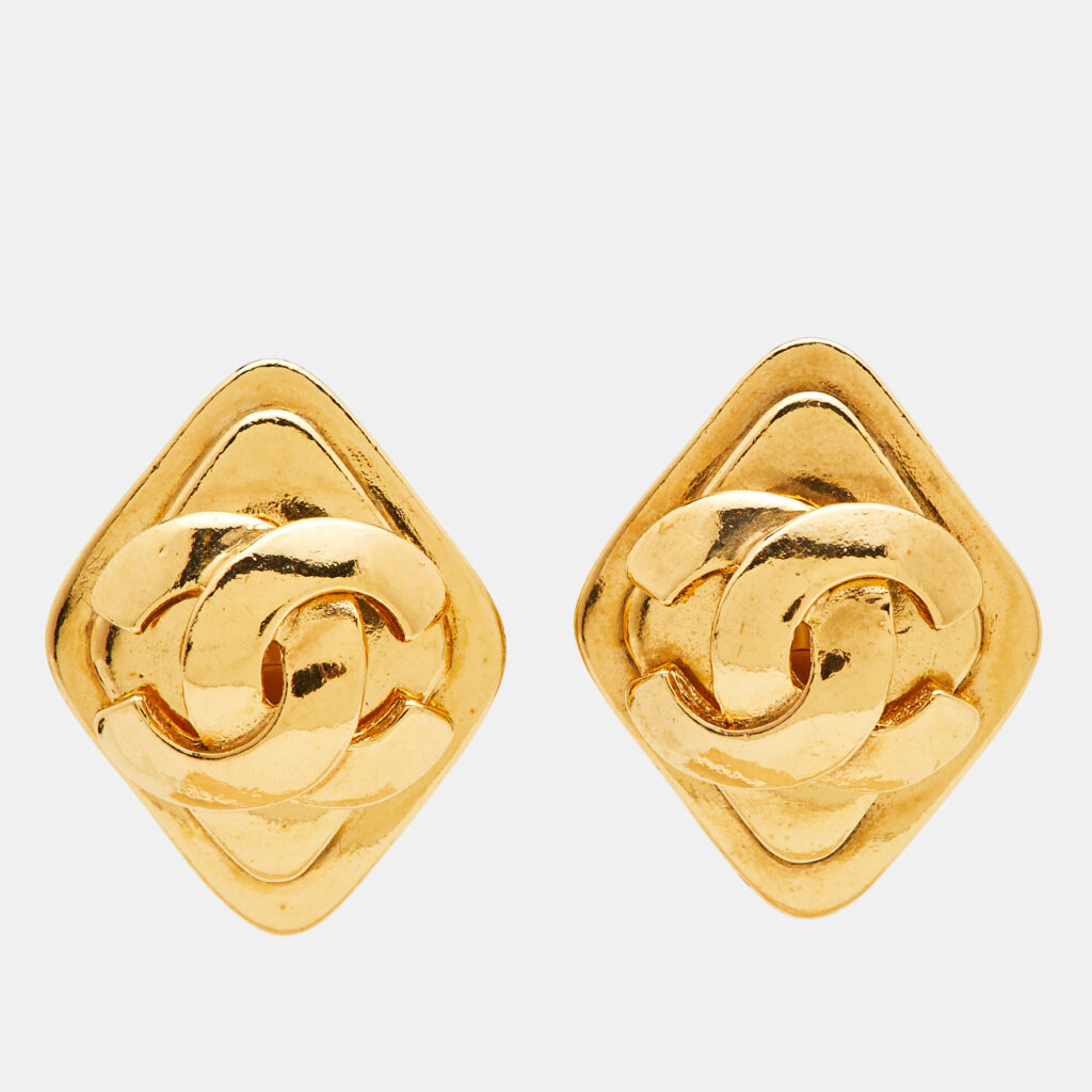 Chanel CC Gold Tone Rhombus Clip-on Earrings Chanel CC Gold Tone Rhombus Clip-on Earrings