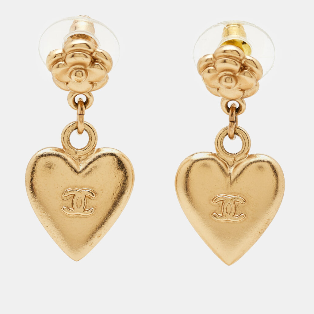 Chanel CC Flower Heart Gold Tone Dangle Earrings Chanel CC Flower Heart Gold Tone Dangle Earrings