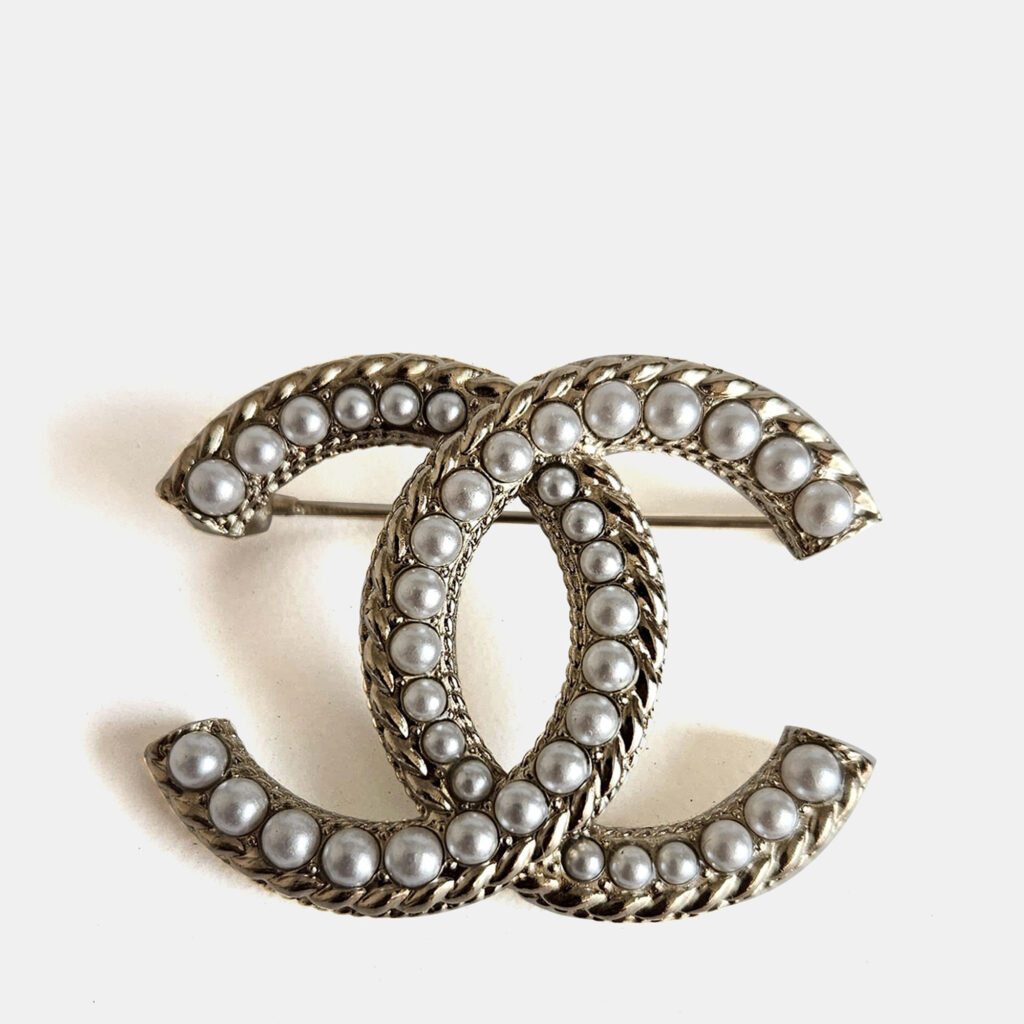 Chanel Gold Tone Faux Pearl CC Pin Brooch Chanel Gold Tone Faux Pearl CC Pin Brooch
