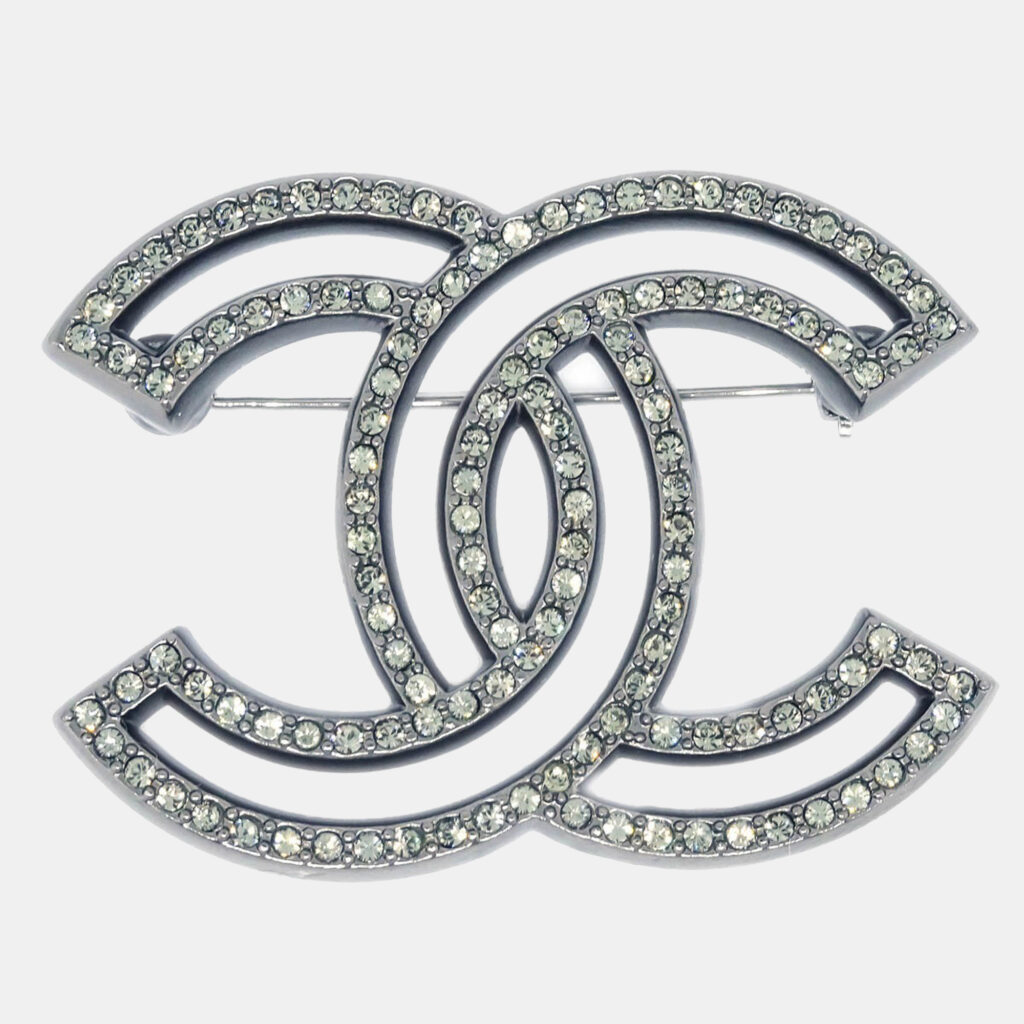 Chanel CC Silver Rhinestone Pin Brooch Chanel CC Silver Rhinestone Pin Brooch
