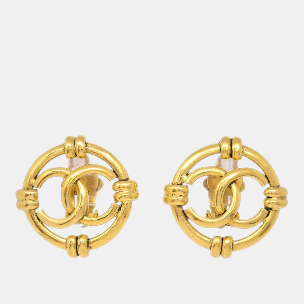 Chanel Gold Button Earrings Clip-On Chanel Gold Button Earrings Clip-On
