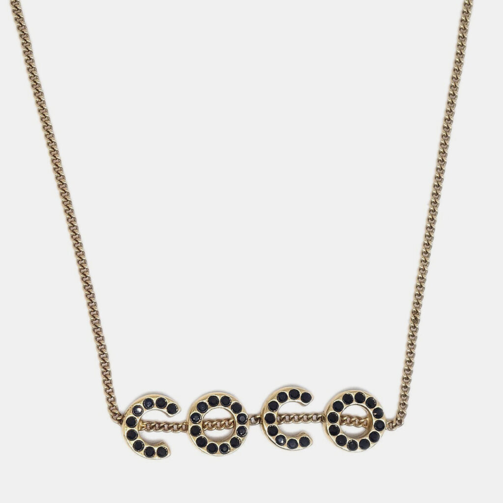 luxury-women-chanel-used-accessories-p1220668-001.jpeg Chanel Chain Pendant Necklace Rhinestone Gold 01A