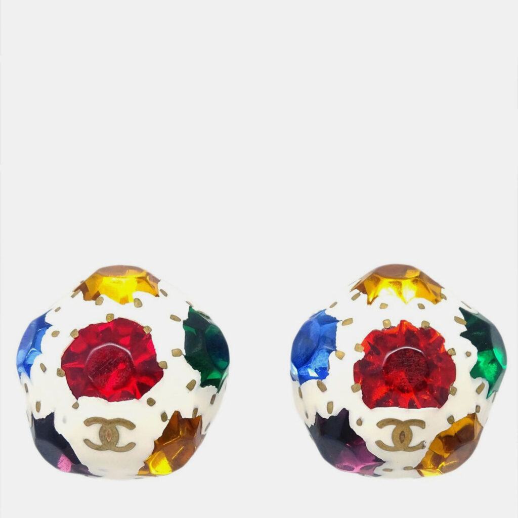 Chanel Gripoix Acrylic Earrings Clip-On White 98P Chanel Gripoix Acrylic Earrings Clip-On White 98P