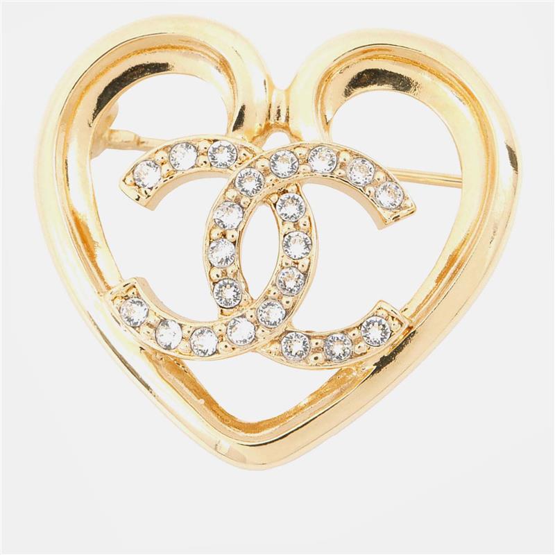 Chanel CC Logo Heart Brooch Gold Metal Rhinestone