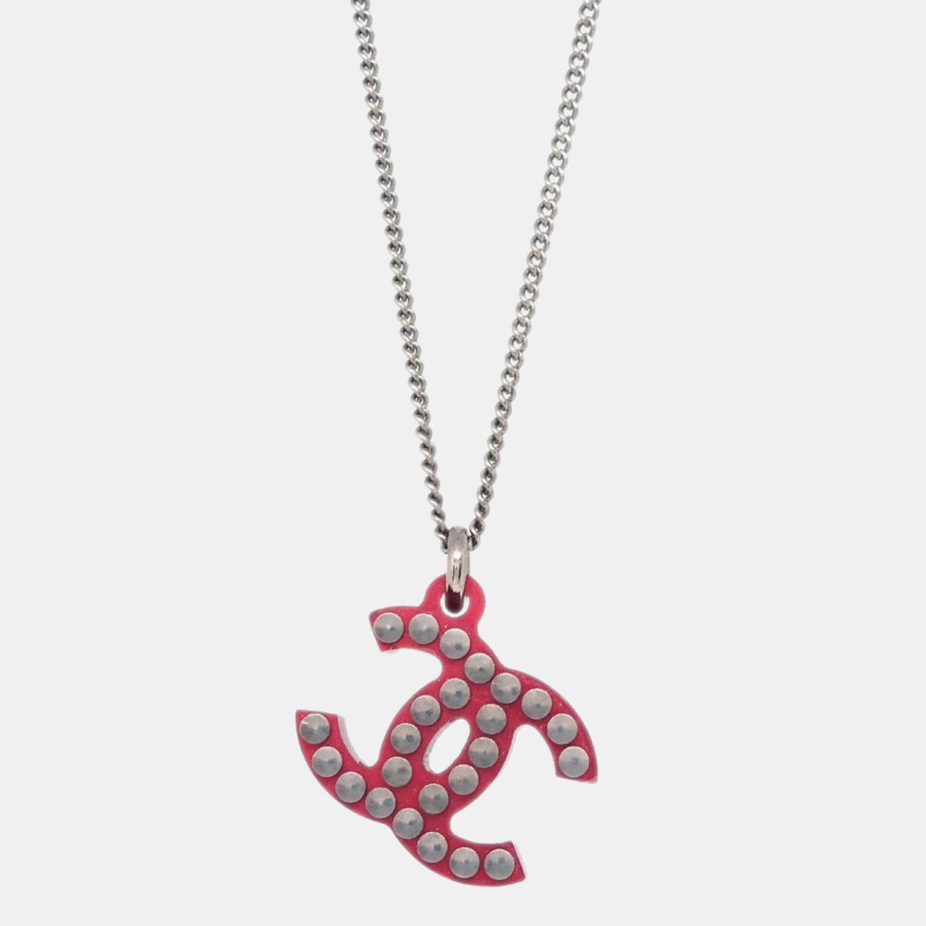 luxury-women-chanel-used-accessories-p1229505-003-1.jpg Chanel CC Chain Pendant Necklace Acrylic Silver Red