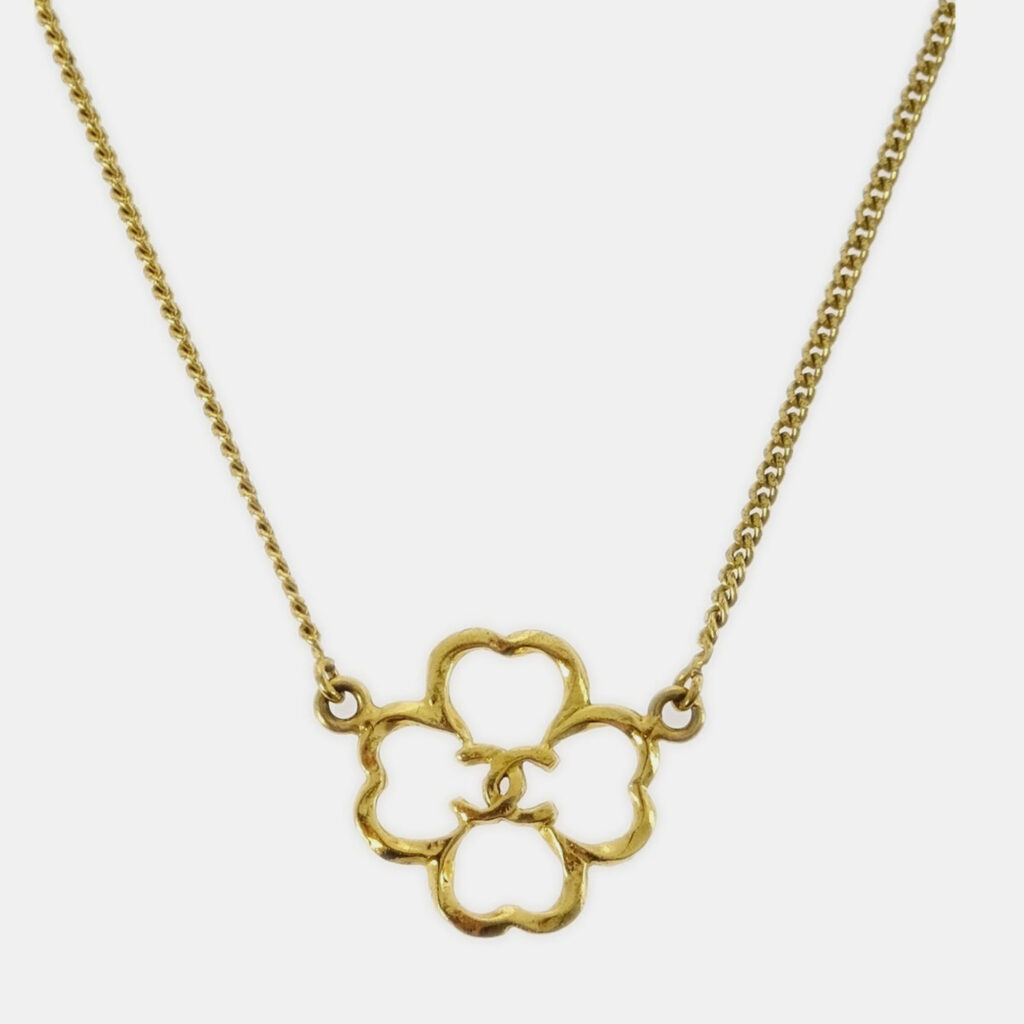Chanel Clover Pendant Necklace Gold Chanel Clover Pendant Necklace Gold