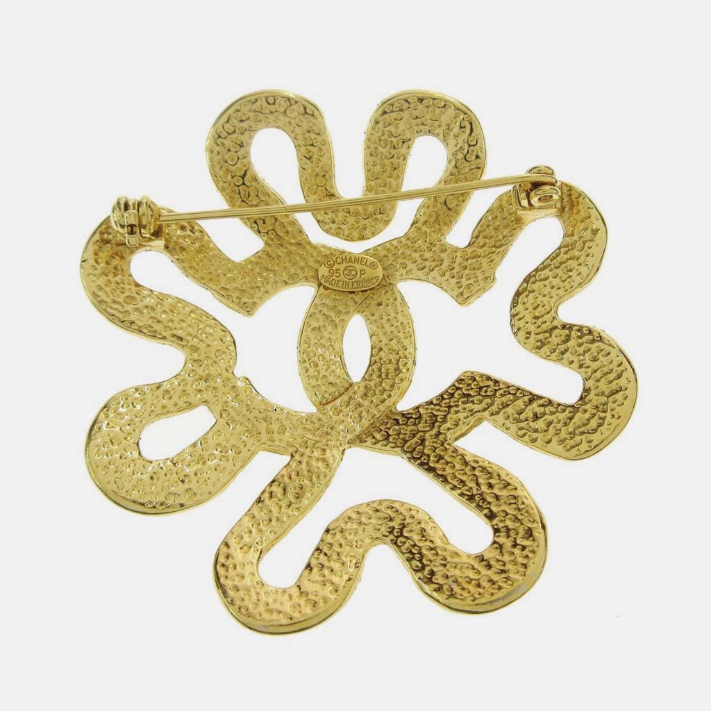 Chanel Flower Brooch Pin Gold Chanel Flower Brooch Pin Gold