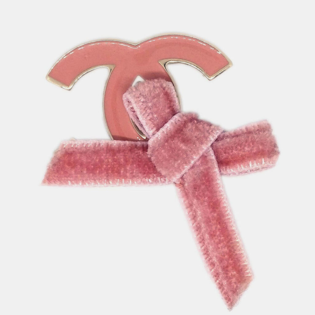 Chanel CC Bow Brooch Pin Pink Chanel CC Bow Brooch Pin Pink