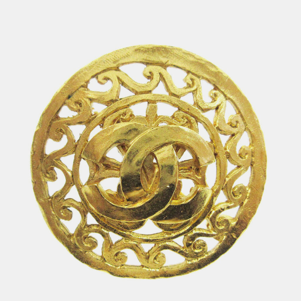 Chanel Medallion Brooch Pin Gold Chanel Medallion Brooch Pin Gold