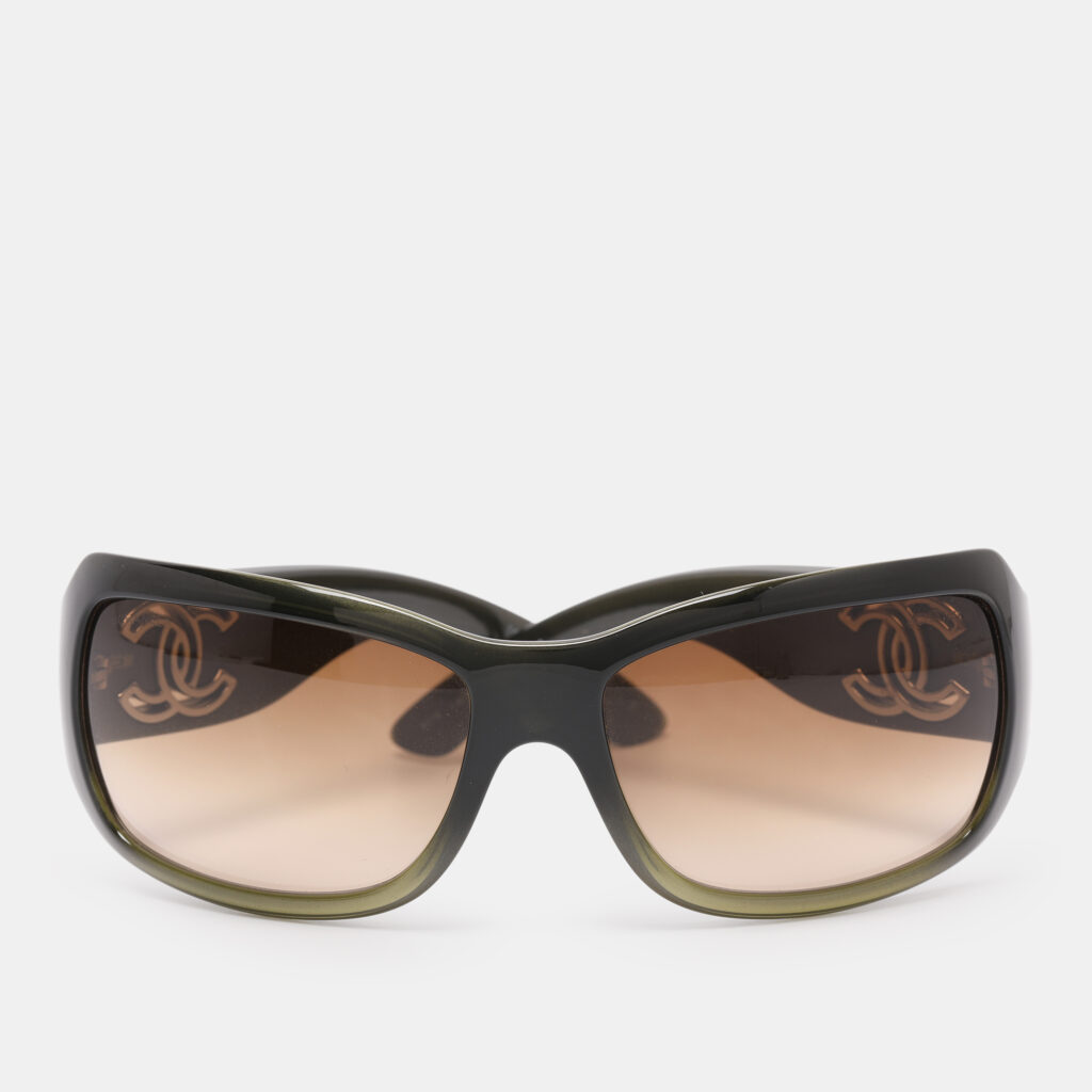 Chanel Brown Gradient 805/13 CC Rectangle Sunglasses Chanel Brown Gradient 805/13 CC Rectangle Sunglasses