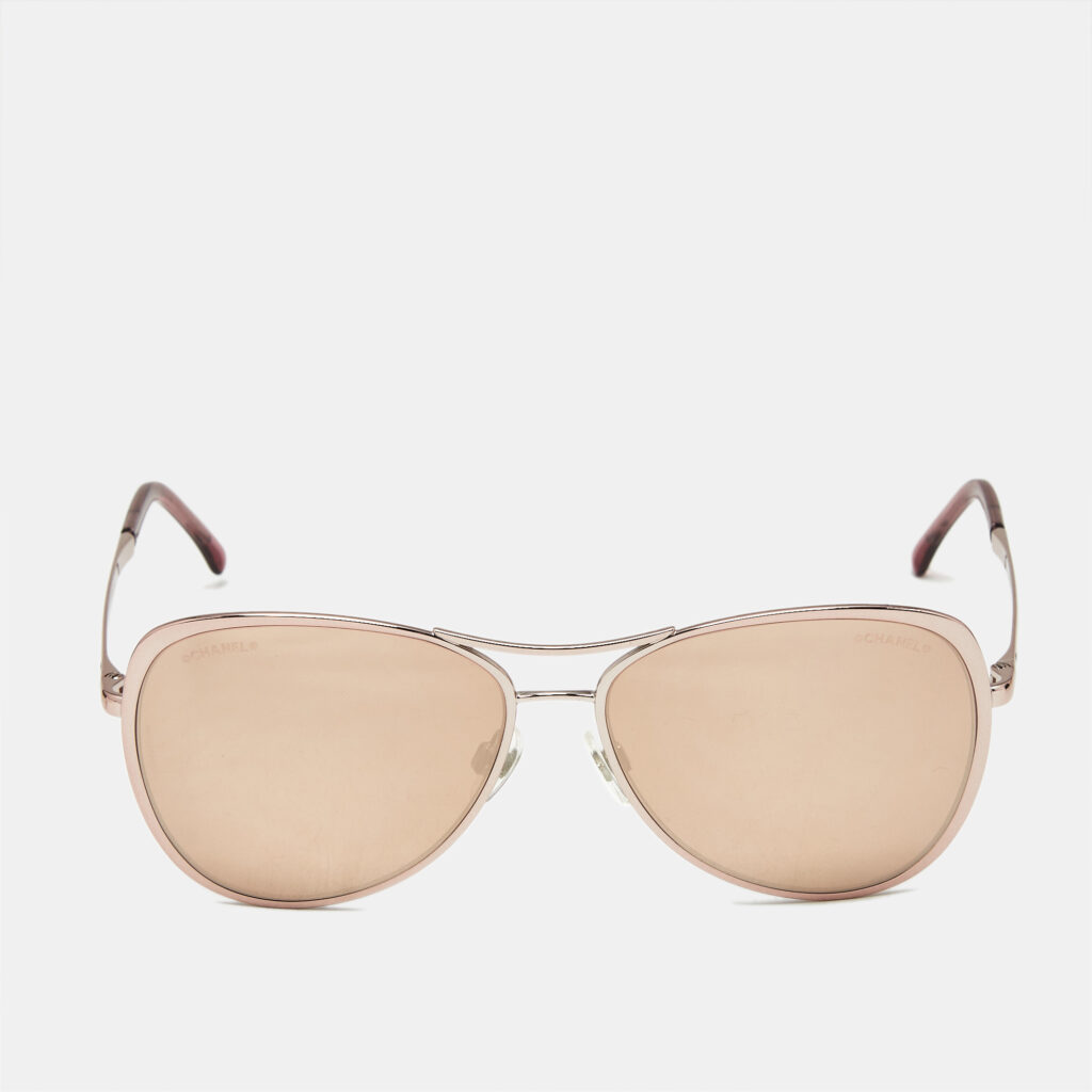 Chanel Rose Gold Mirrored 4223 Summer Aviators Sunglasses Chanel Rose Gold Mirrored 4223 Summer Aviators Sunglasses