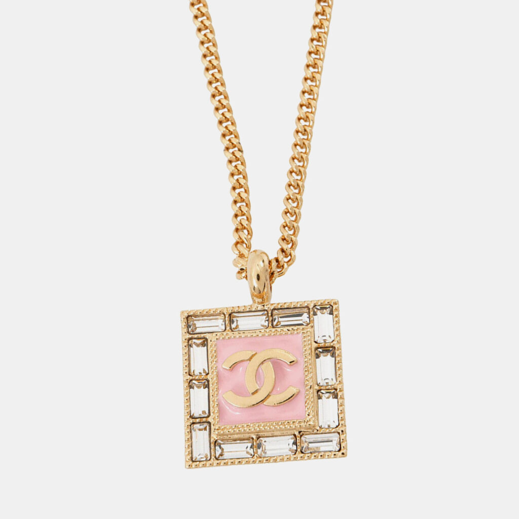 Chanel Cc Logo Rhinestone Necklace Pink/Gold Gold Plated Rhinestone Chanel Cc Logo Rhinestone Necklace Pink/Gold Gold Plated Rhinestone