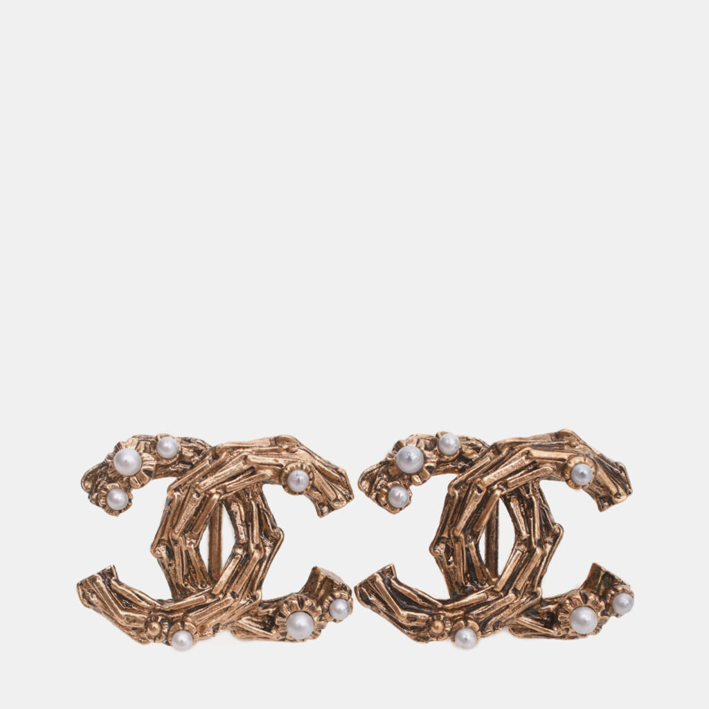 Chanel 2017 Gold Tone Faux Pearl CC Ear Clips Chanel 2017 Gold Tone Faux Pearl CC Ear Clips