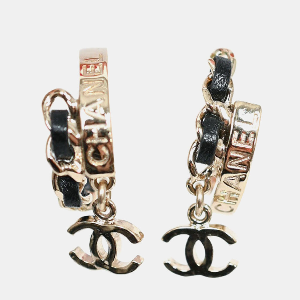 Chanel 2022 Gold Toned Leather Chain CC Small Hoop Earrings Chanel 2022 Gold Toned Leather Chain CC Small Hoop Earrings