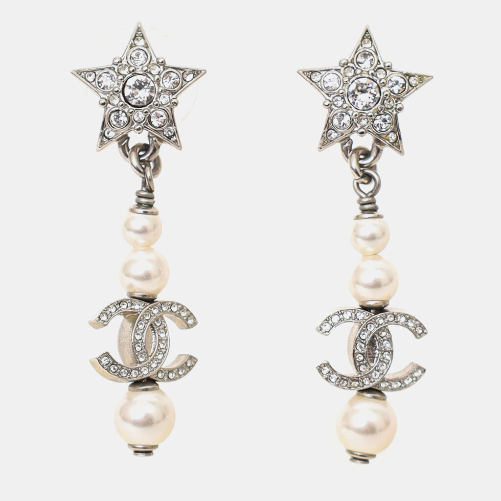 Chanel 2020 Silver Tone Faux Pearl & Strass CC Star Drop Earrings Chanel 2020 Silver Tone Faux Pearl & Strass CC Star Drop Earrings
