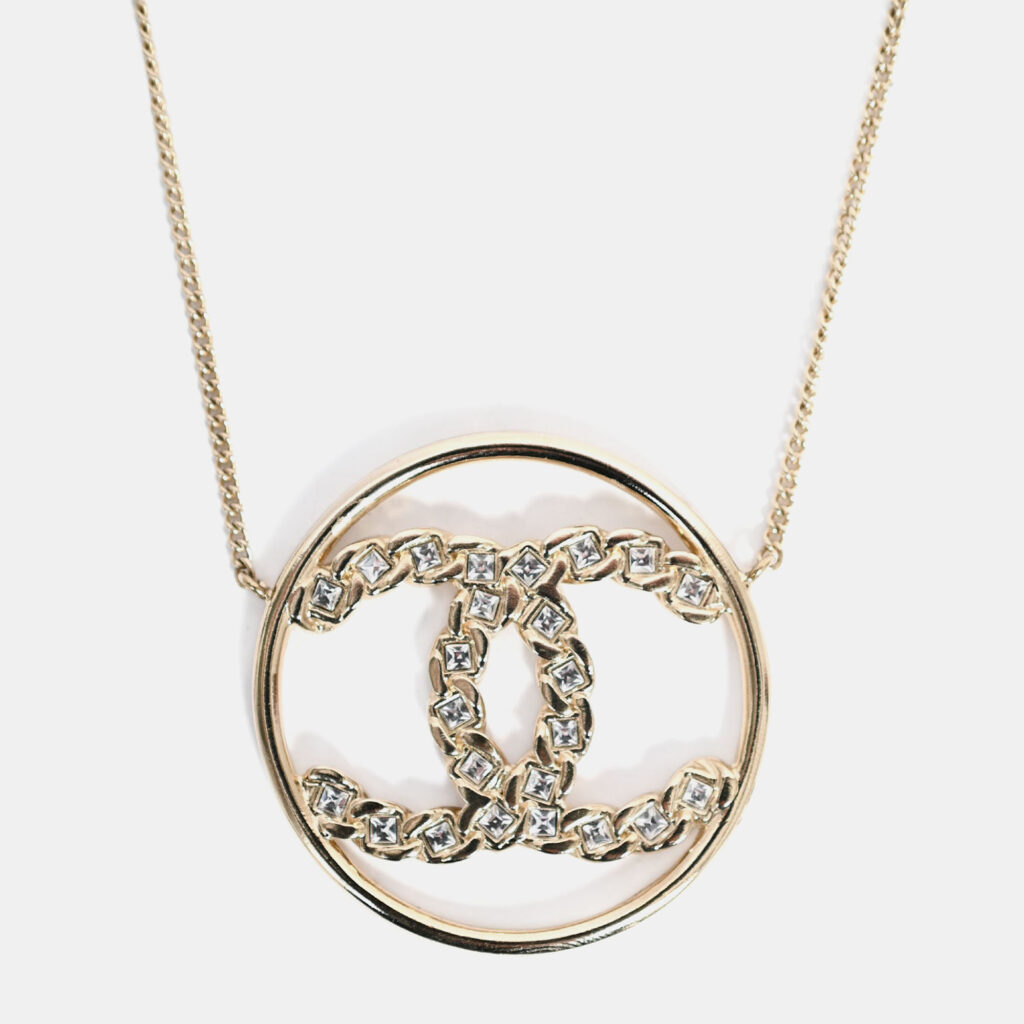 Chanel 2019 Gold Crystal Embellish CC Circle Necklace Chanel 2019 Gold Crystal Embellish CC Circle Necklace