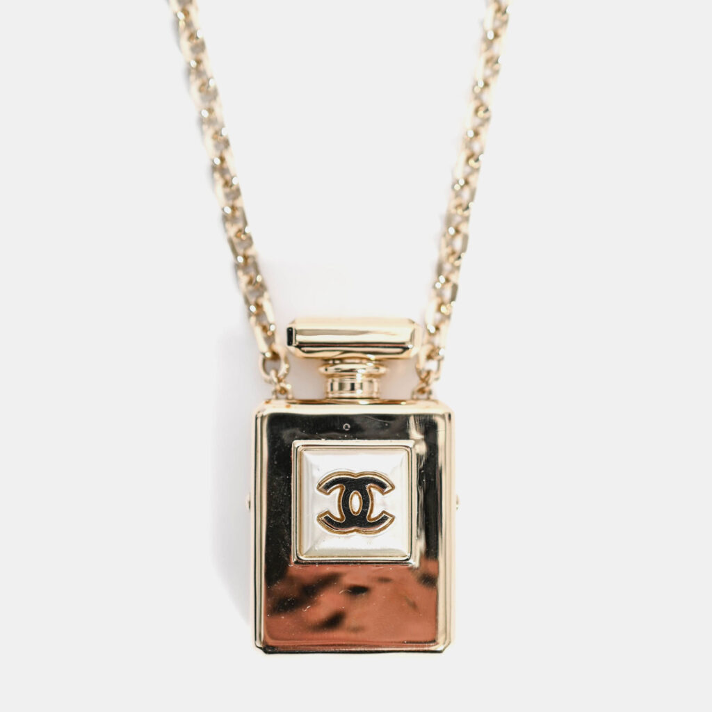 Chanel 2022 Gold Tone Chanel No.5 Bottle Pendant Necklace Chanel 2022 Gold Tone Chanel No.5 Bottle Pendant Necklace