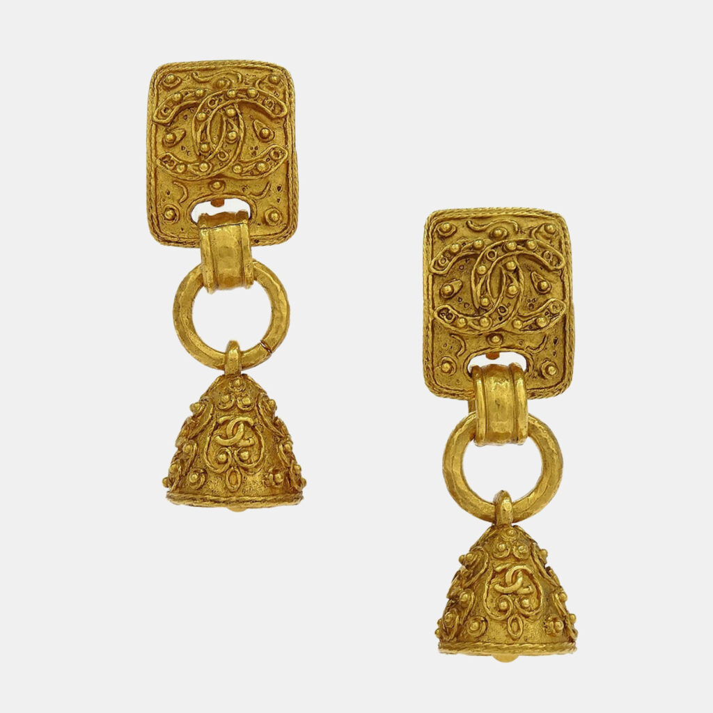 Chanel Bell Dangle Earrings Clip-On Gold Plated Chanel Bell Dangle Earrings Clip-On Gold Plated