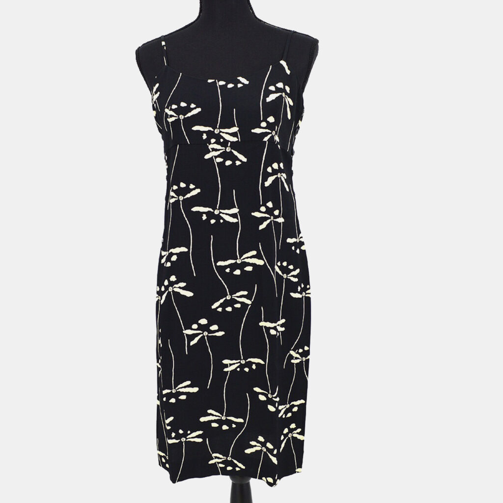 Chanel Sleeveless Black Dress Women Size 42 Chanel Sleeveless Black Dress Women Size 42