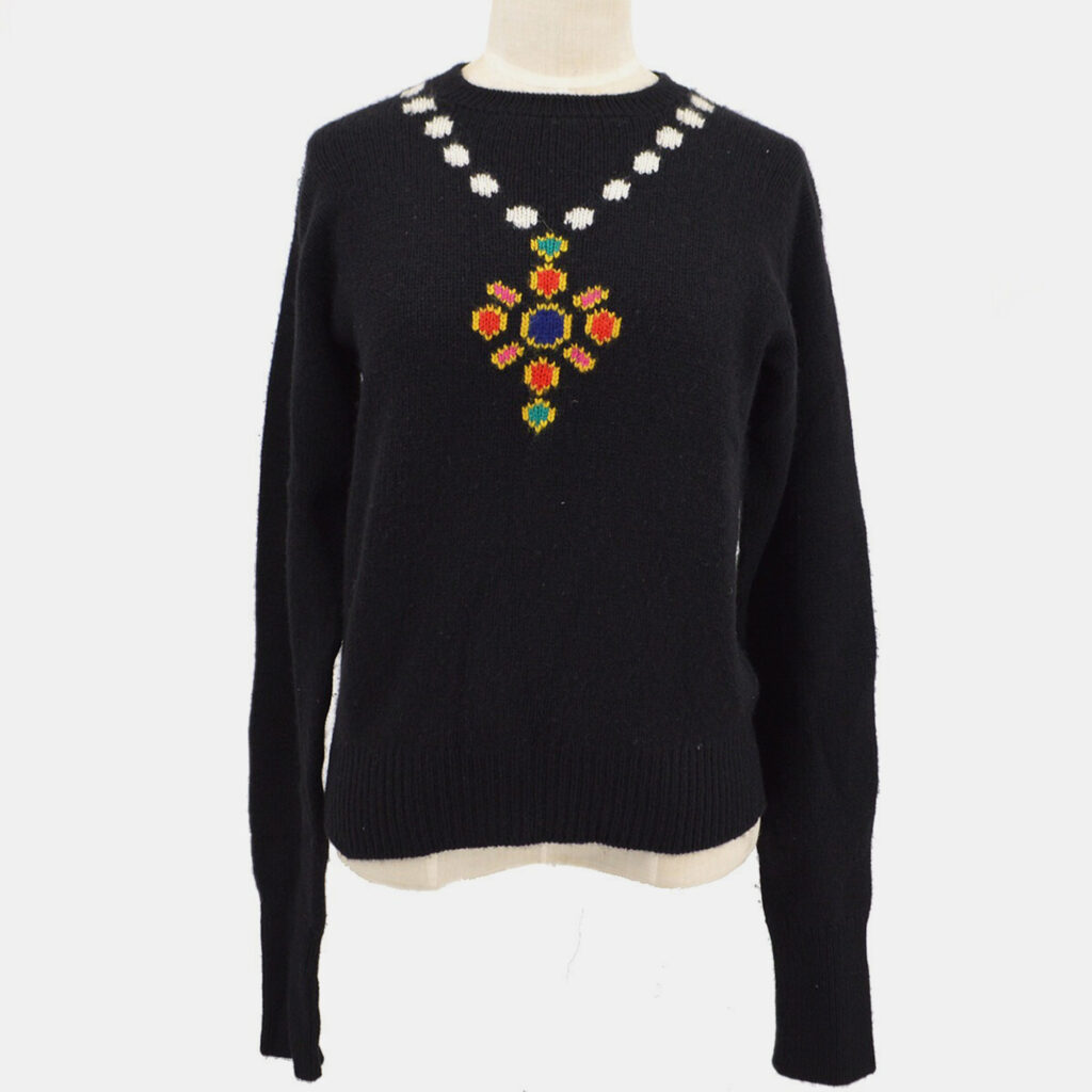 Chanel 95A #44 Round Neck Long Sleeve Knit Top Black Chanel 95A #44 Round Neck Long Sleeve Knit Top Black