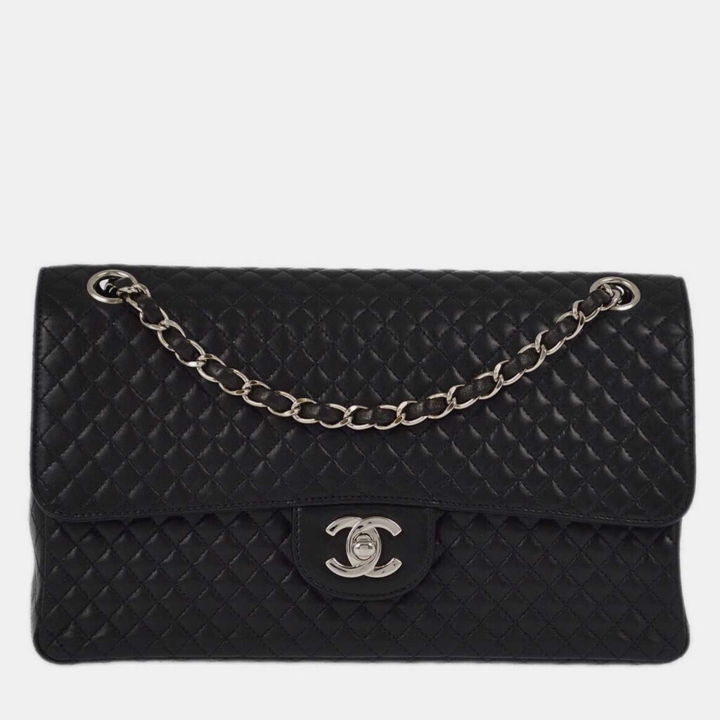 Chanel Black Lambskin Leather Medium Classic Single Flap Bag Chanel Black Lambskin Leather Medium Classic Single Flap Bag