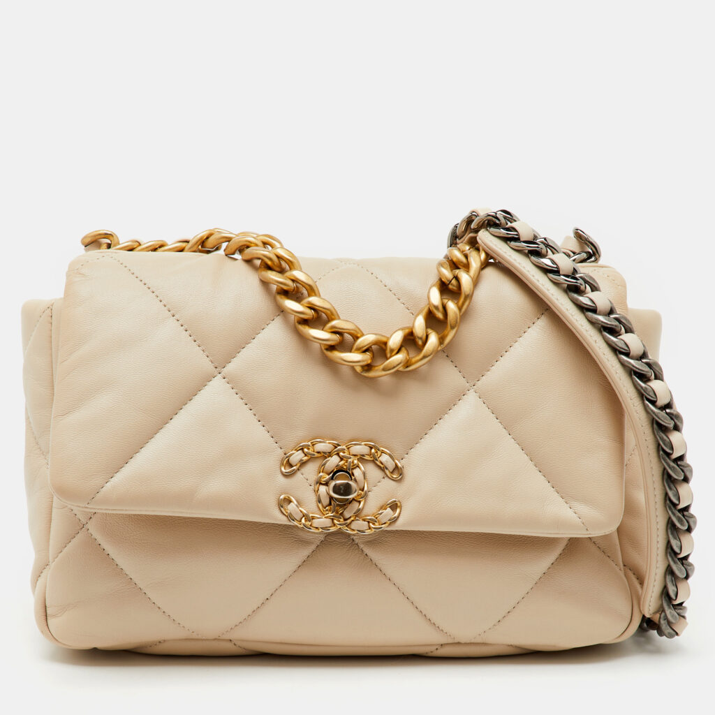 luxury-women-chanel-used-handbags-p1171654-007-1.jpg Chanel Cream Quilted Leather Small 19 Flap Bag
