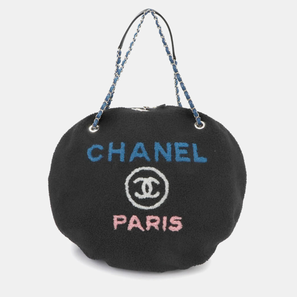 Chanel Deauville Round Shearling Black Leather Shoulder Bag Chanel Deauville Round Shearling Black Leather Shoulder Bag