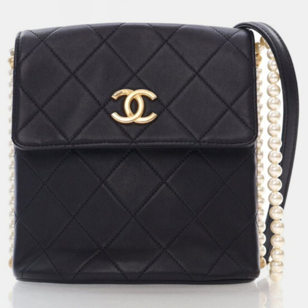 Chanel About Pearls Black Calfskin Hobo Bag