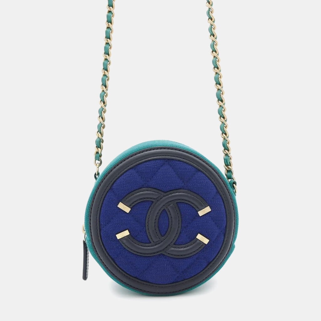 Chanel Filigree Round Quilted Caviar Mini Clutch with Chain Chanel Filigree Round Quilted Caviar Mini Clutch with Chain