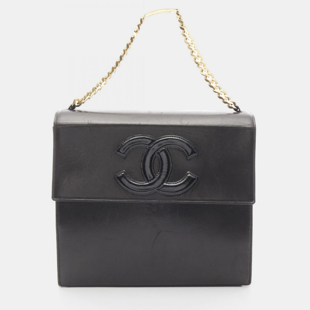 Chanel Black Lambskin Chain Shoulder Bag Chanel Black Lambskin Chain Shoulder Bag