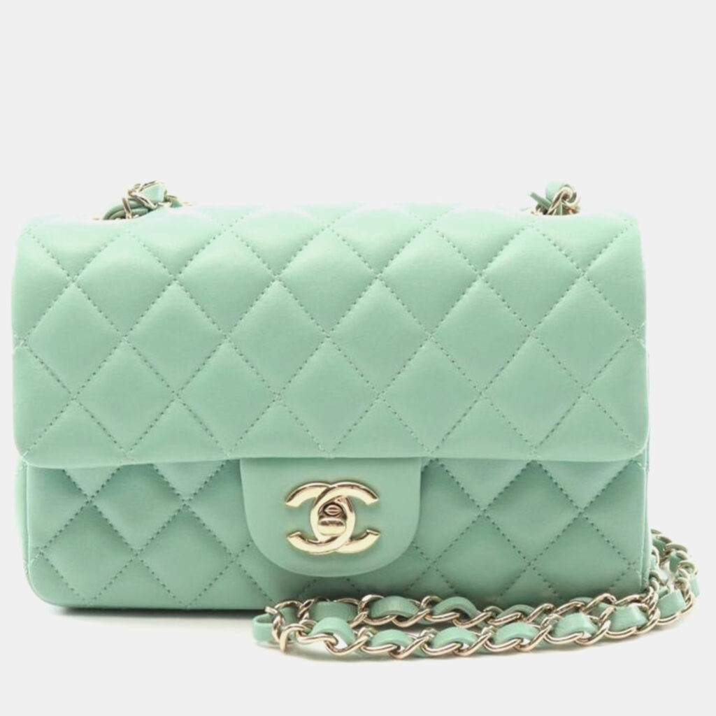 Chanel Matelasse Mini Green Lambskin Chain Shoulder Bag Chanel Matelasse Mini Green Lambskin Chain Shoulder Bag