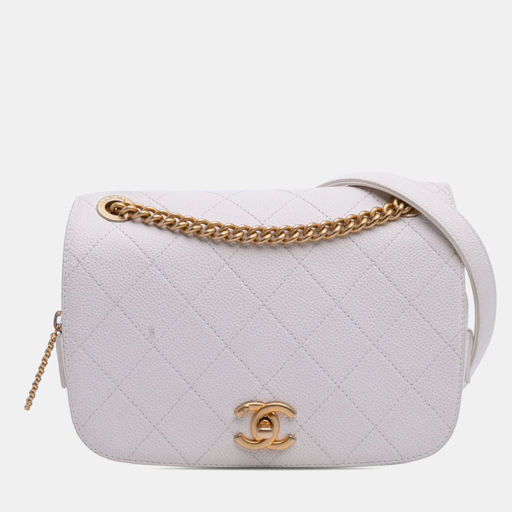 Chanel White CC Quilted Caviar Turnlock Full Flap Chanel White CC Quilted Caviar Turnlock Full Flap