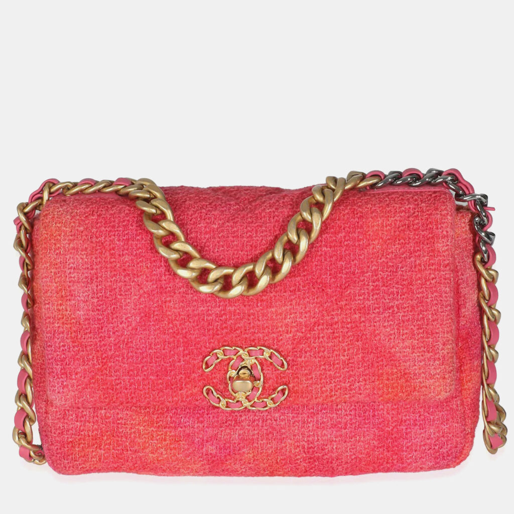 Chanel Coral Pink Tweed Quilted Medium Chanel 19 Flap Bag Chanel Coral Pink Tweed Quilted Medium Chanel 19 Flap Bag