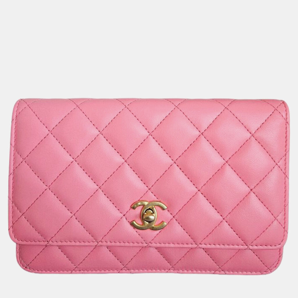 Chanel Pink Lambskin Quilted CC Pearl Crush Wallet On Chain Chanel Pink Lambskin Quilted CC Pearl Crush Wallet On Chain