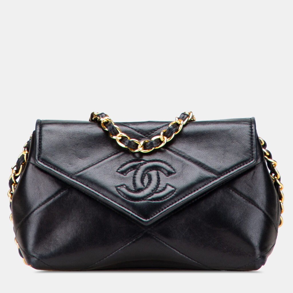 luxury-women-chanel-used-handbags-p1191342-010-1.jpg Chanel Black Mini CC Quilted Lambskin Single Flap