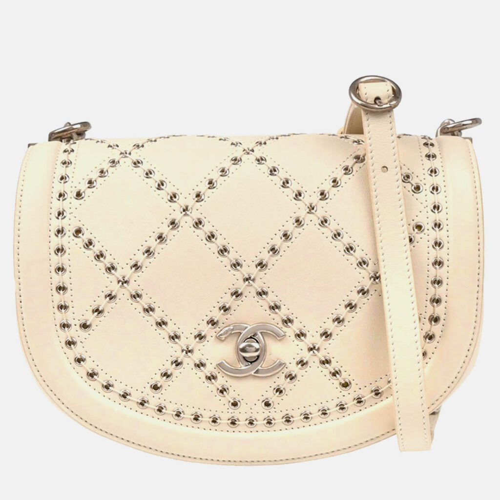 Chanel Coco Eyelets Round White Calfskin Flap Shoulder Bag Chanel Coco Eyelets Round White Calfskin Flap Shoulder Bag