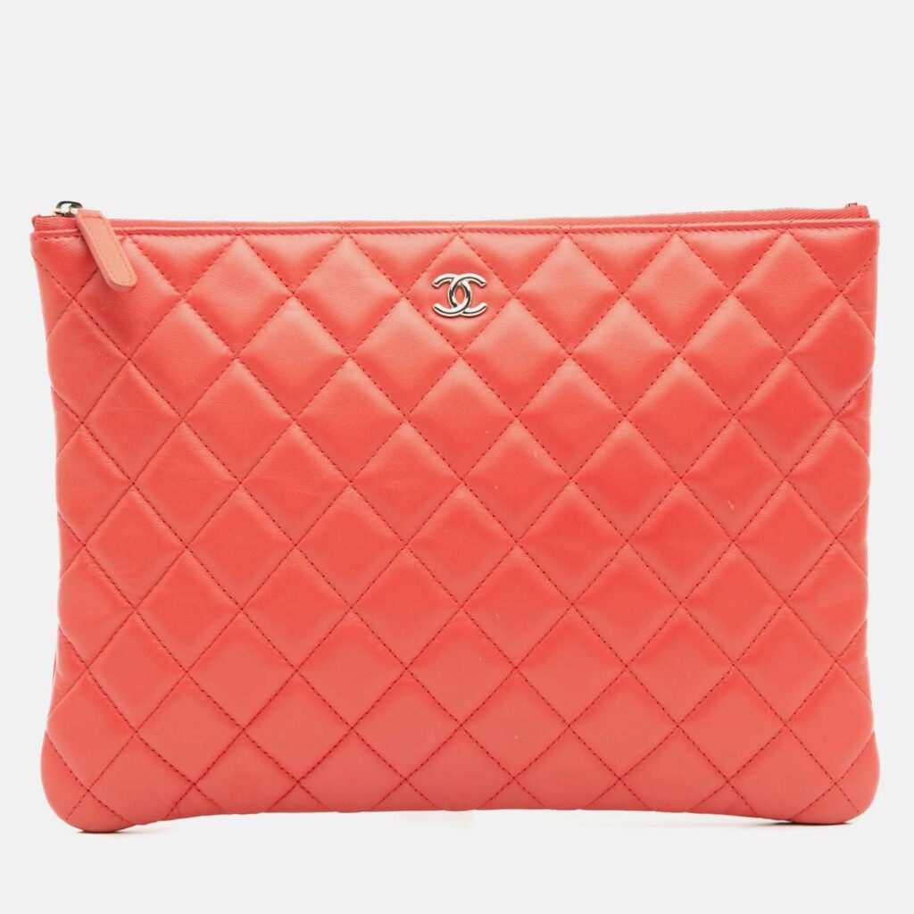 Chanel Red Medium Quilted Lambskin O Case Clutch Chanel Red Medium Quilted Lambskin O Case Clutch