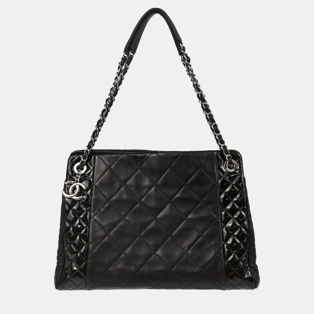 Chanel Black Calfskin Patent Leather Chain Tote Handbag Chanel Black Calfskin Patent Leather Chain Tote Handbag
